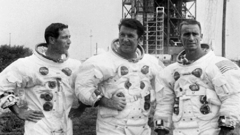 وفاة رائد فضاء أبولو 7 عن عمر يناهز 90 عاما!