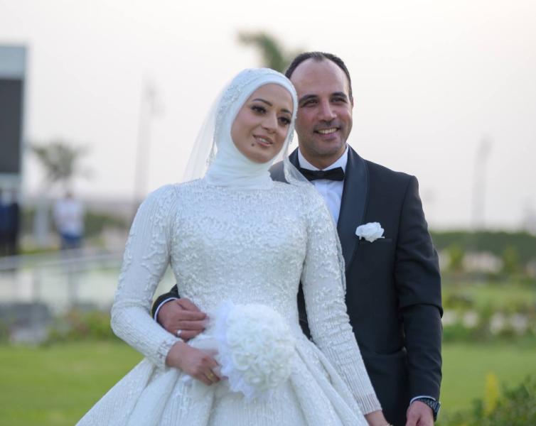 الكاتب الصحفي محمد الإشعابي يهنئ الأستاذ إبراهيم نبيل لزفاف شقيقته