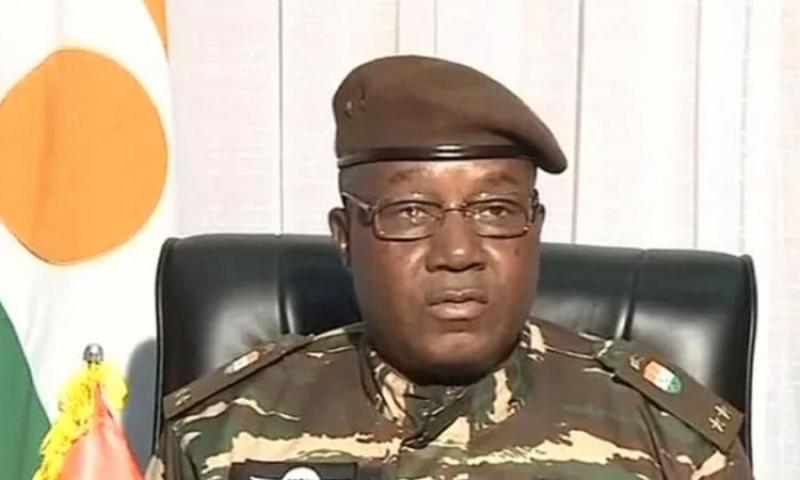 قائد الحرس الرئاسي يتولى السلطة في النيجر