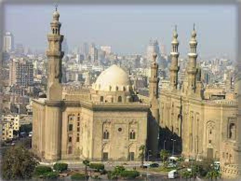 القاهرة الإسلامية تتلألأ لتصبح متحفا مفتوحا ومزارات آل البيت تعود إلى رونقها