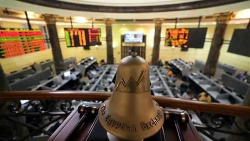 البورصة تفقد 8.7 مليار جنيه بختام التعاملات بضغط مبيعات المصريين