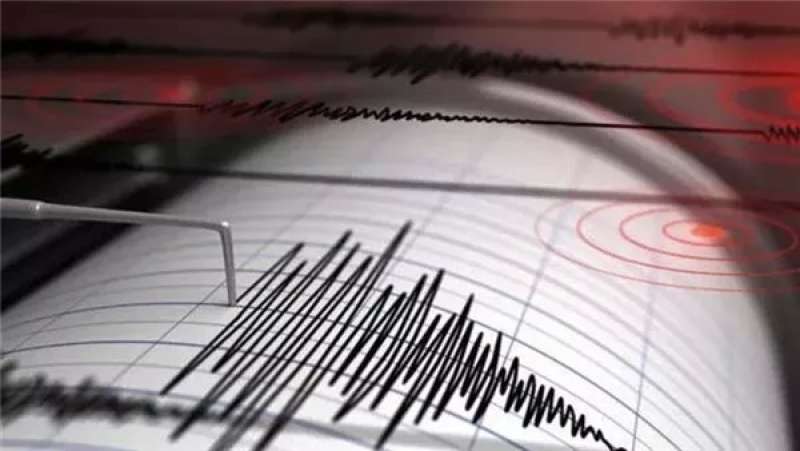 تحذير من تسونامي | زلزال 7.3 ريختر يضرب جنوب فانواتو بالمحيط الهادي