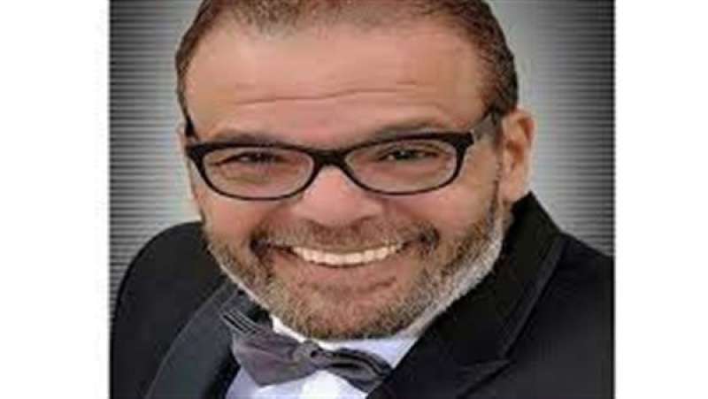 بتر قدم المخرج أحمد البدري بعد تعرضه لأزمة صحية مفاجئة