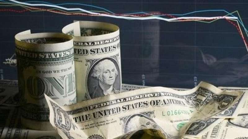 خبيرة تكشف تأثير سعر صرف العملة على أداء الاقتصاد (فيديو)