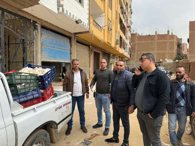ضبط مخزن وثلاجة تحتوى على كميات من الدهون واللحوم مجهولة المصدر بالجيزة