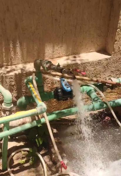 محافظة الجيزة : استقرار ضخ المياه بصورتها الطبيعية لمناطق حدائق الأهرام