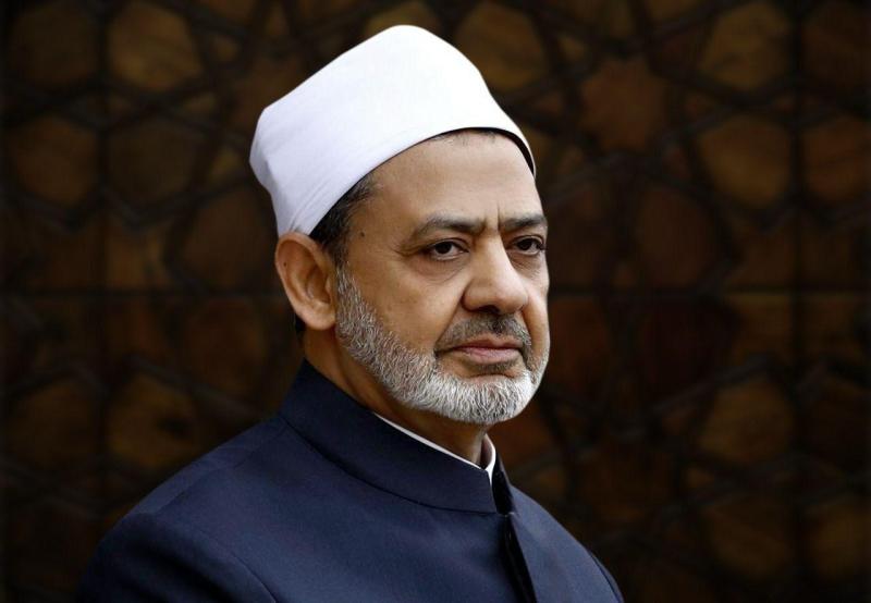 *شيخ الأزهر يستقبل رئيس معهد «ديا ماليلا» الإندونيسي ووفد طلاب برنامج «المعايشة اللغوية»*