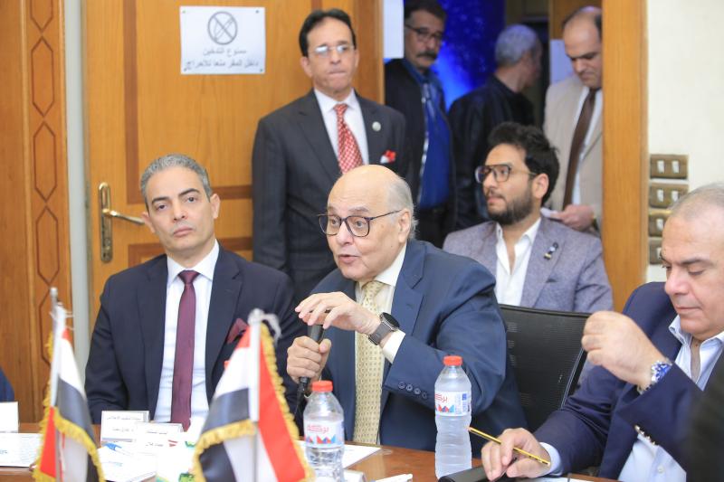 الغد يطلق حوارًا وطنيًا موسعًا حول التشريعات المصيرية.. وتوصيات عاجلة بإصلاح قوانين الأسرة والإيجارات والنفقة/ صور