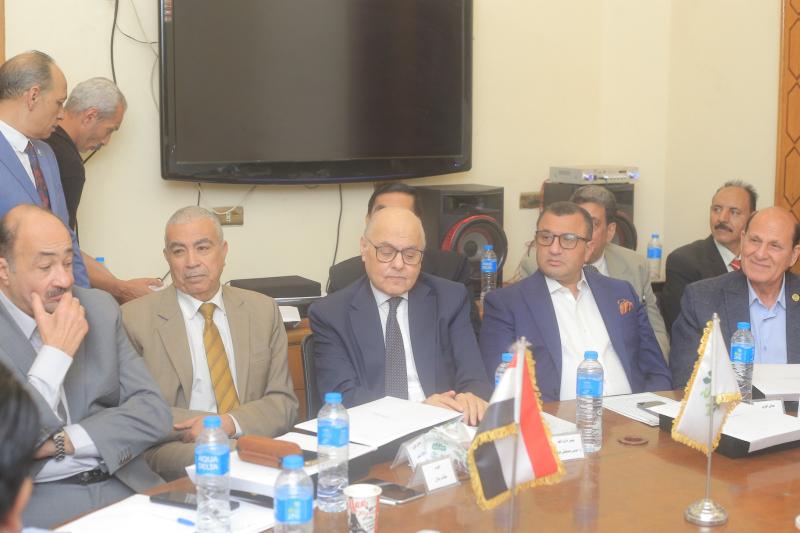 حزب الغد يحتفل بذكرى ثورة 30 يونيو.. وموسى مصطفى موسى: تحية للشعب الذي أراد وللجيش الذي حمى وللقائد الذي انحاز لإرادة المصريين/ صور
